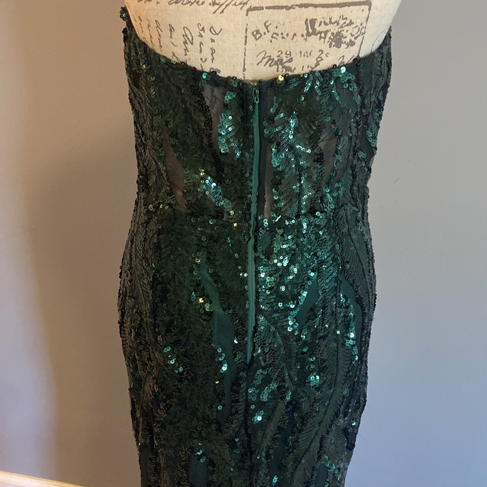 Fashion nova green sequence dress - Picture 3 of 4